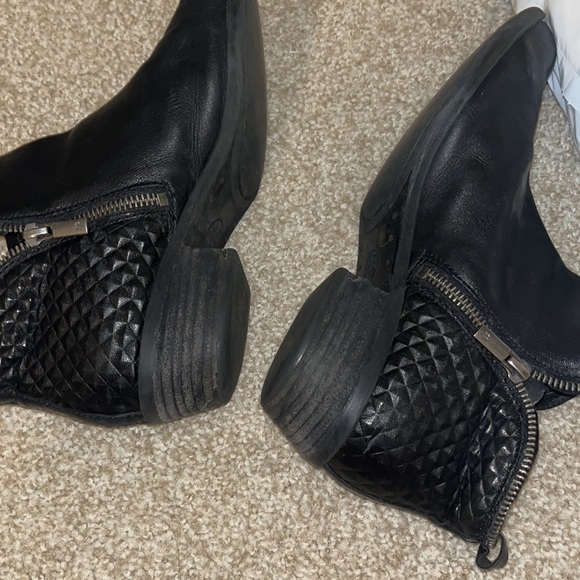 Lucky Brand Two Textured Black Boots Size 9 - Picture 5 of 6